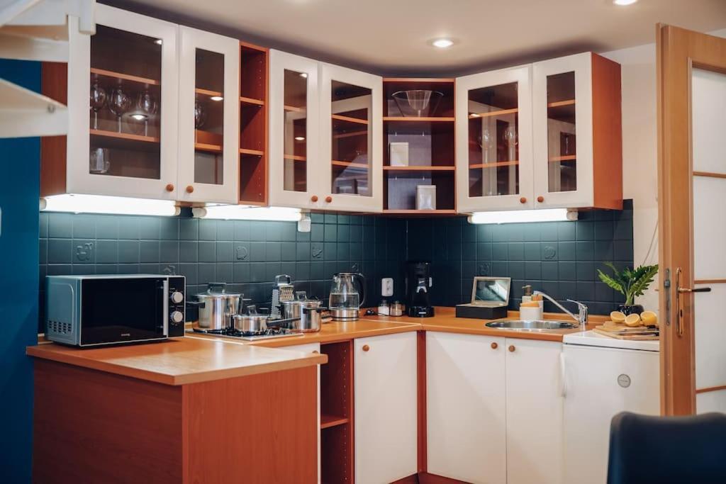 Exclusive 2 Floor Design Studio Прага Екстер'єр фото
